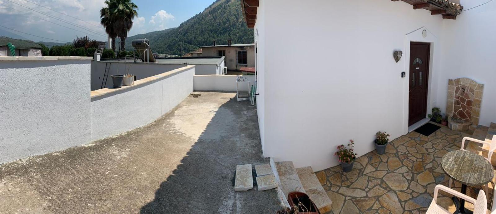 Nomad House-Entire House At Your Disposal,4 Guests Μπεράτ Εξωτερικό φωτογραφία
